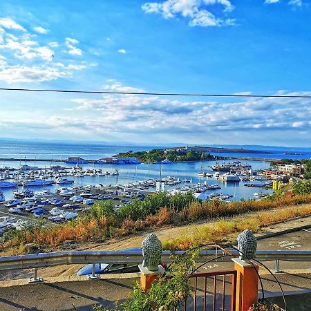 Villa Victoria - A Luxury Appartment With Icredible Seaview Созополь Екстер'єр фото