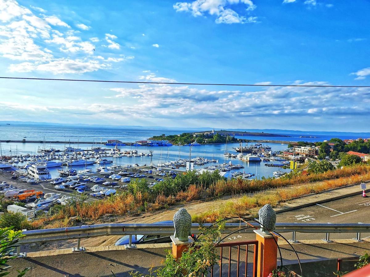 Villa Victoria - A Luxury Appartment With Icredible Seaview Созополь Екстер'єр фото
